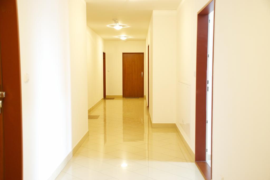 A Nice Place To Stay Apartments Prague Exterior photo